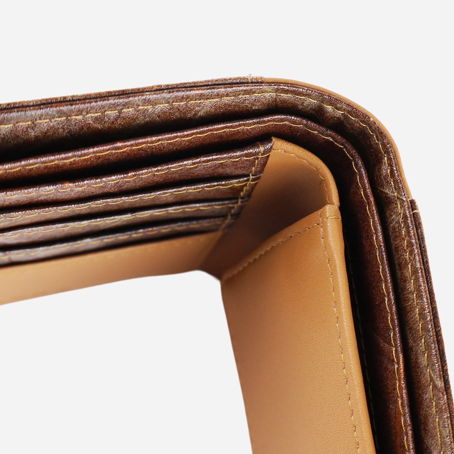 Vegan Leaf Leather Bifold Coin Wallet Thamon Brown