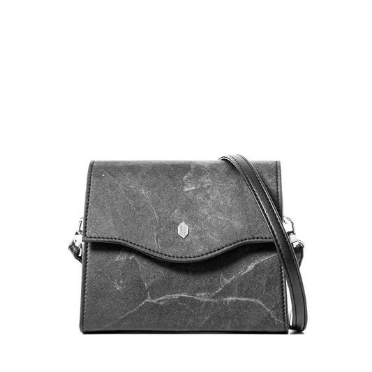 Vegan Leaf Leather Box Bag Thamon Black - I Am The Animal